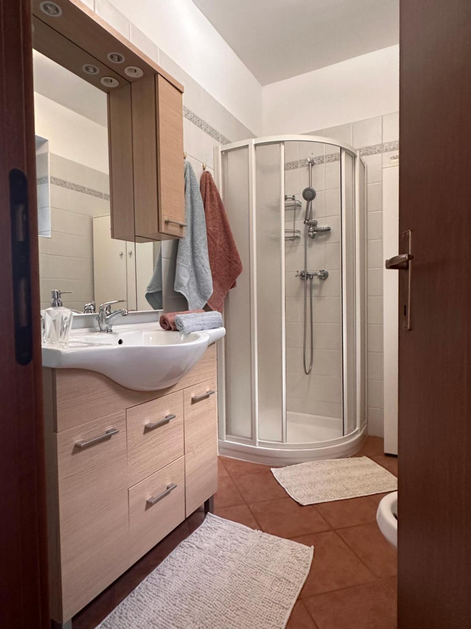 Casa Vacanze La Formica Verbania Luaran gambar